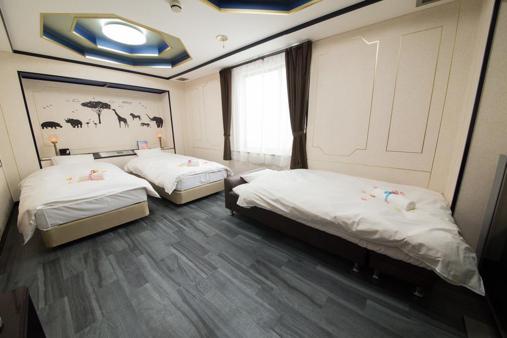 אוסקה Hotel Candy Hall (Adults Only) מראה חיצוני תמונה
