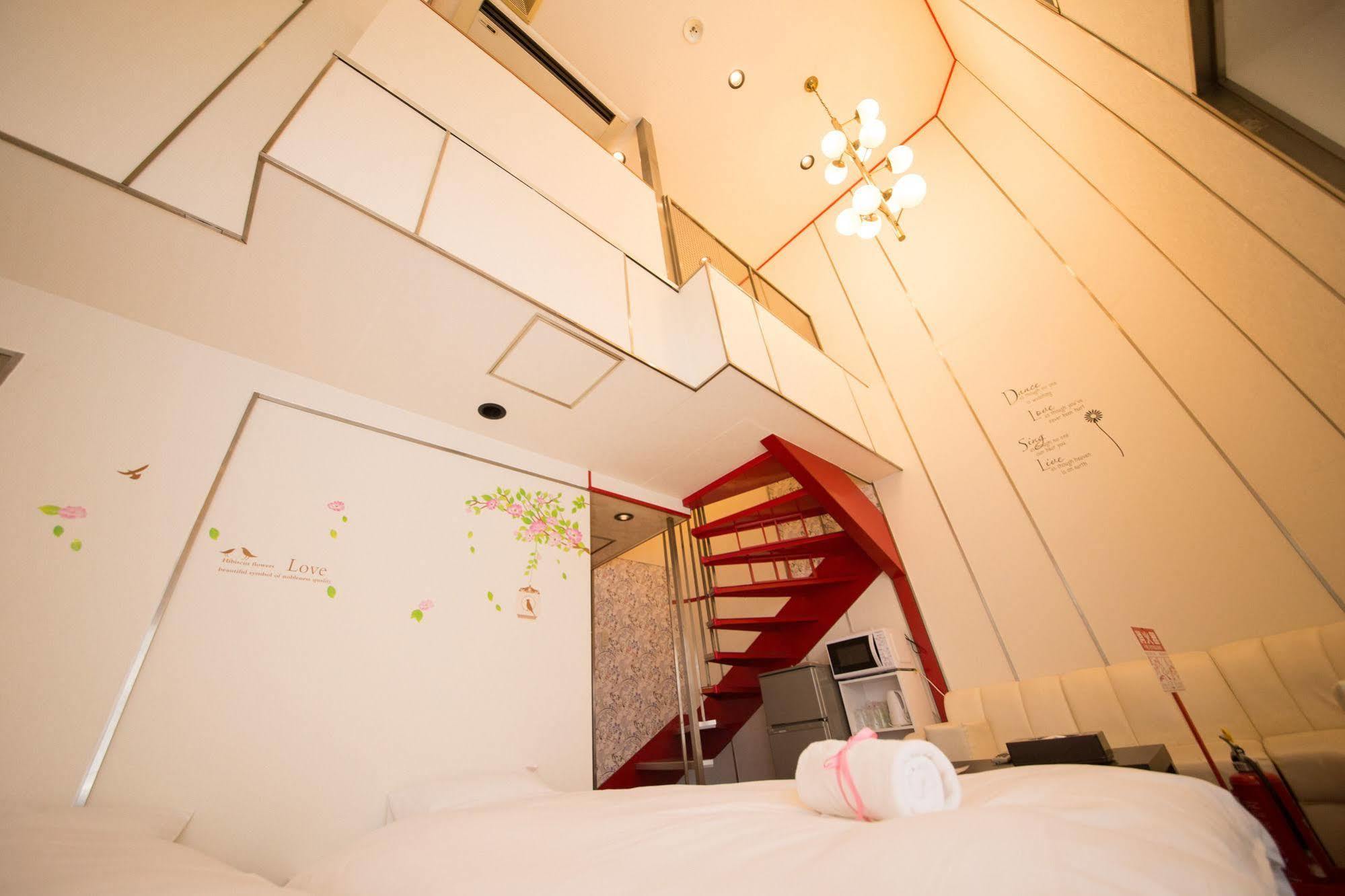 אוסקה Hotel Candy Hall (Adults Only) מראה חיצוני תמונה
