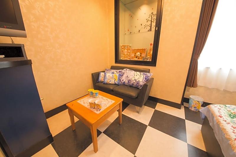 אוסקה Hotel Candy Hall (Adults Only) מראה חיצוני תמונה